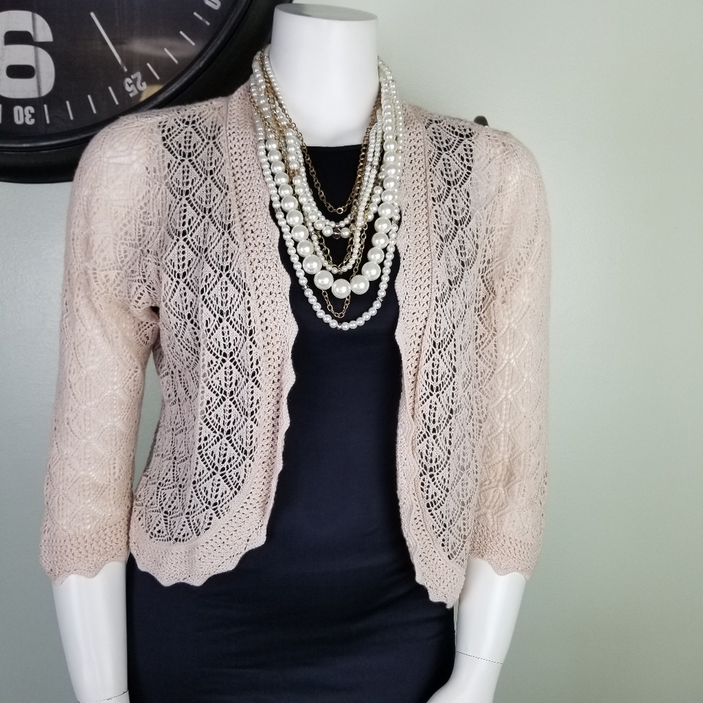 Dress Barn tan shrug size 18/20